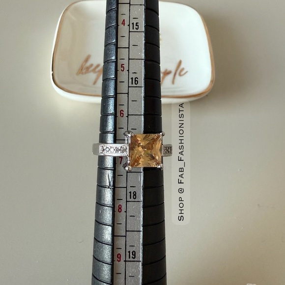 Sterling Silver Ring 6.75 - Picture 5 of 6